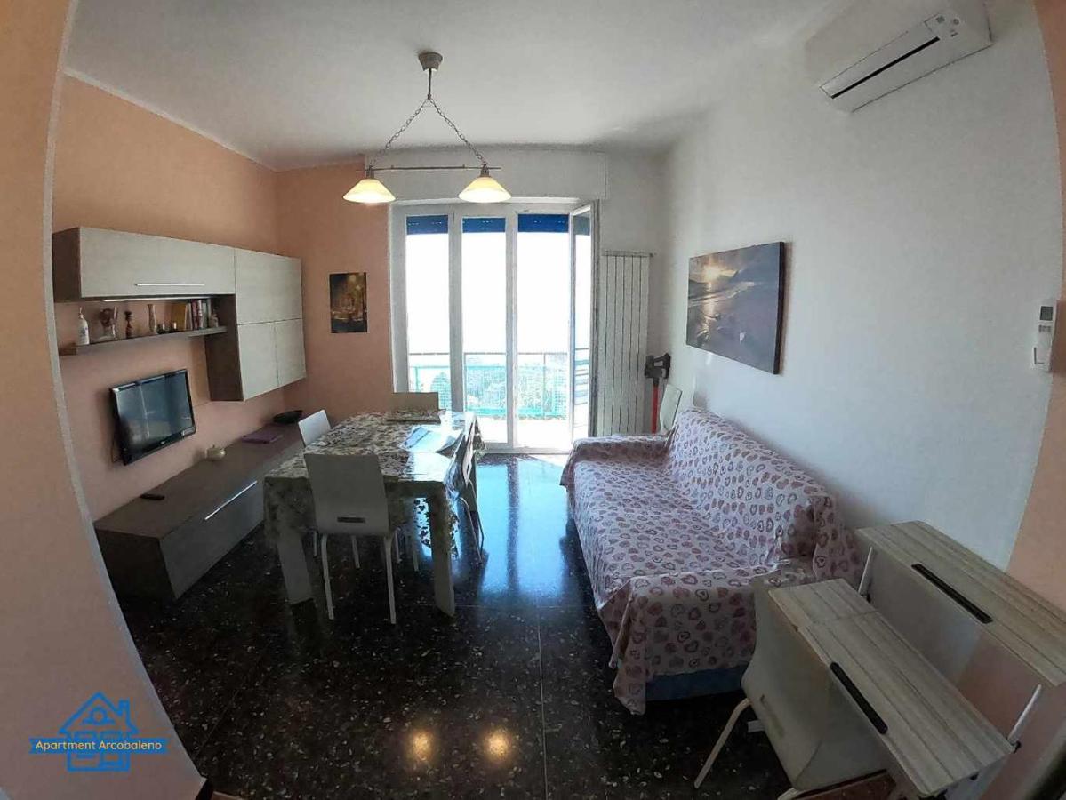 Apartament Arcobaleno A 500 Metri Dal Mare